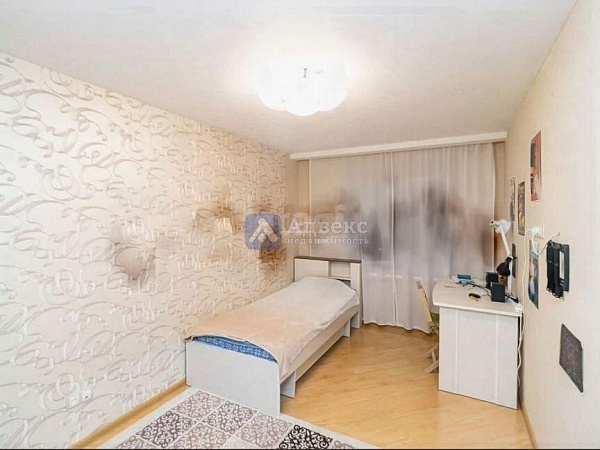 Квартира 4-комн., 74.6 м²