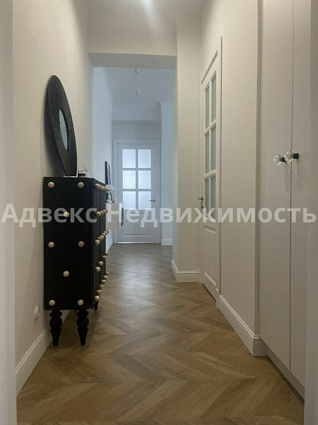 Квартира 2-комн., 63 м²