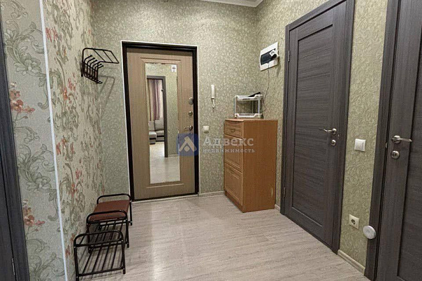 2-к квартира, 76 кв.м.