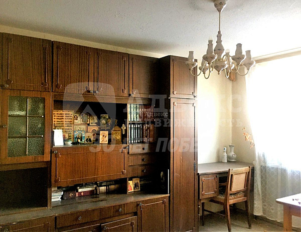 Квартира 2-комн., 67.2 м²