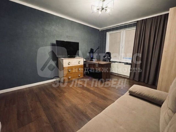 Квартира 3-комн., 75 м²