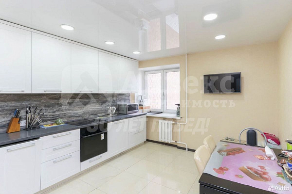 Квартира 2-комн., 60.2 м²
