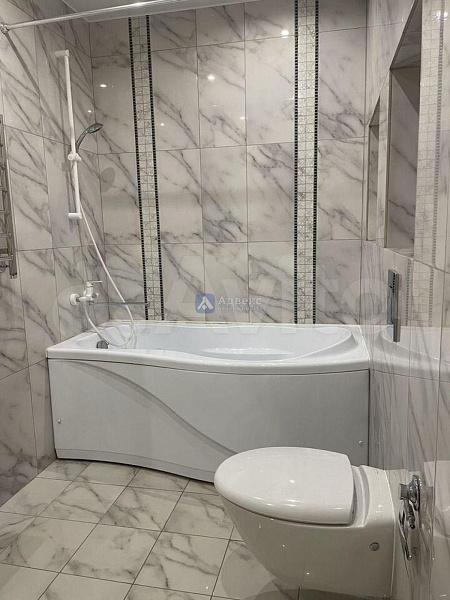 Квартира 3-комн., 128.4 м² Квартира 3-комн., 128.4 м²