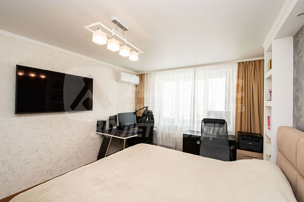 Квартира 2-комн., 67.7 м²