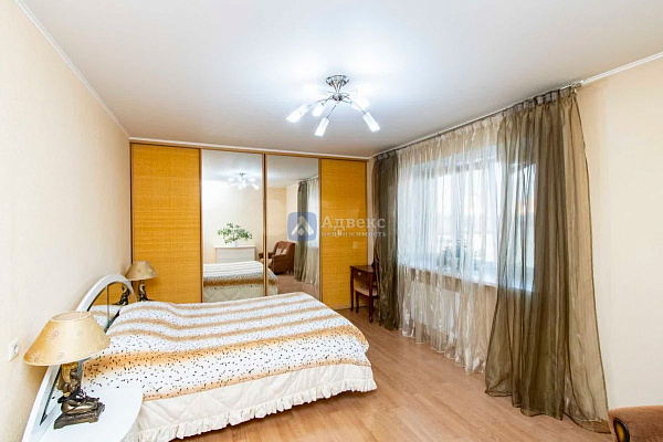 Квартира 2-комн., 85.8 м²