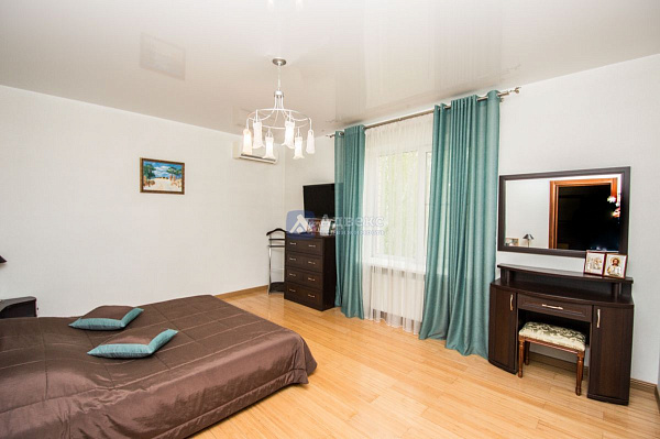 Дом 451.6 м² Дом 451.6 м²