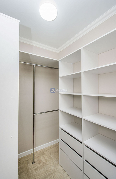 Квартира 3-комн., 68 м²