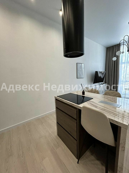 Квартира 2-комн., 80 м²