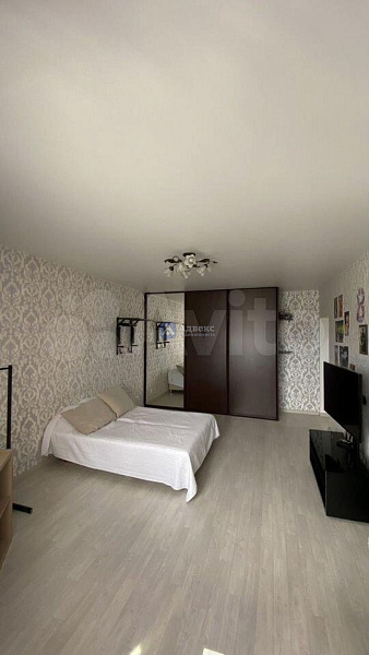 Квартира 3-комн., 104 м²