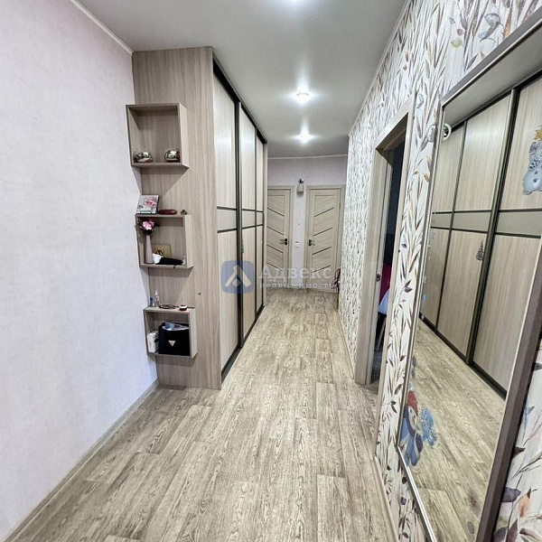 3-к квартира, 72 кв.м. 3-к квартира, 72 кв.м.