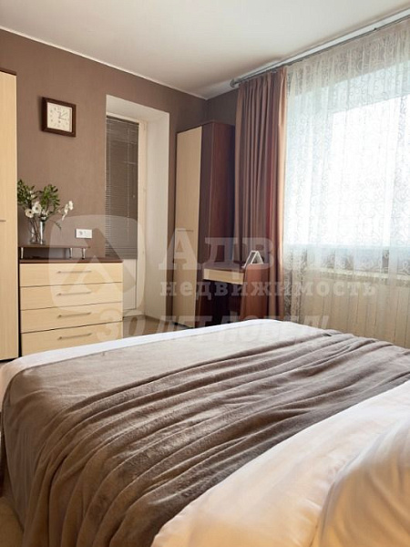 Квартира 3-комн., 137.3 м²