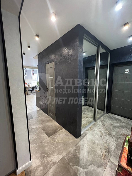 Квартира 3-комн., 85 м²