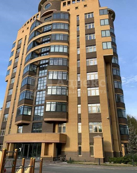 Квартира 2-комн., 113 м²