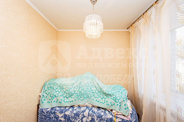 Квартира 3-комн., 64 м²