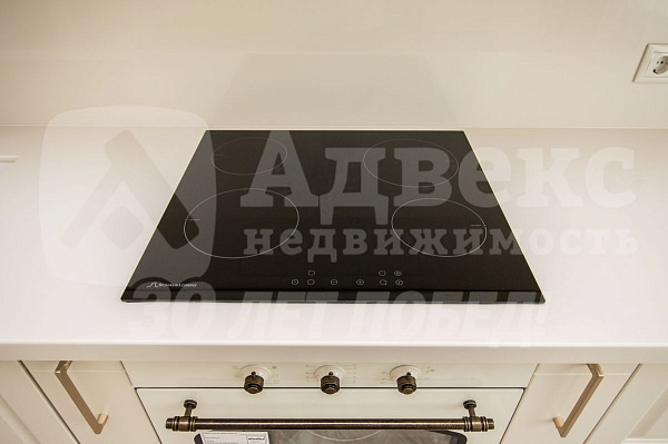 Дом, 410 кв.м.