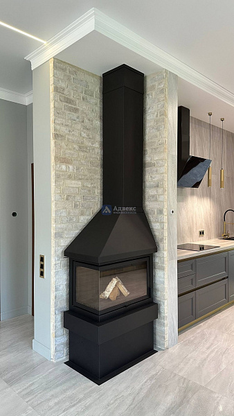 Коттедж 196 м²