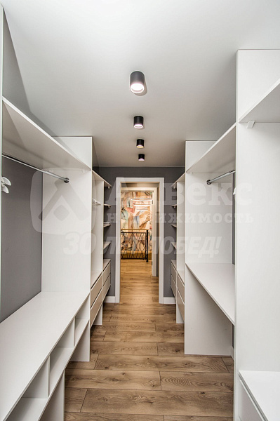 4-к квартира, 104 кв.м.