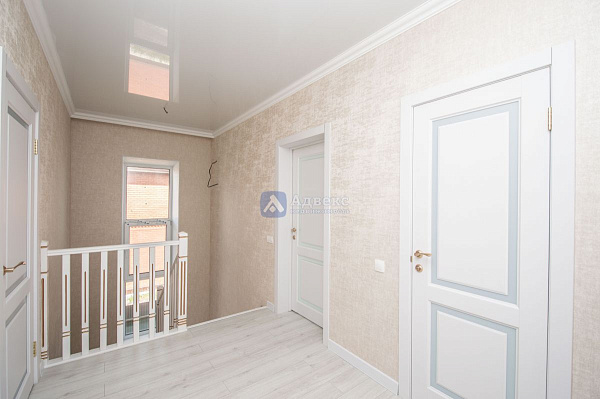 Коттедж 200 м² Коттедж 200 м²