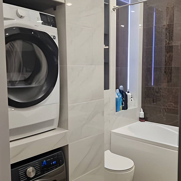 Квартира 4-комн., 128 м²