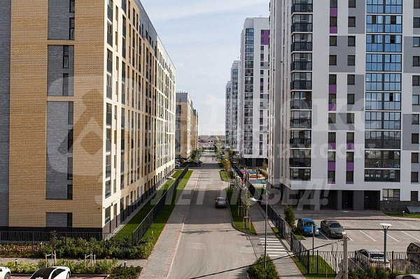 Квартира 3-комн., 93.7 м²