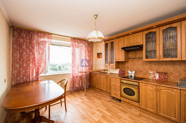 Квартира 2-комн., 67.7 м²