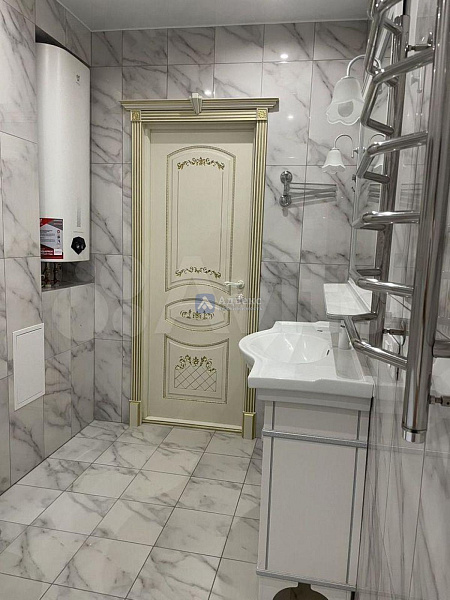 Квартира 3-комн., 128.4 м² Квартира 3-комн., 128.4 м²