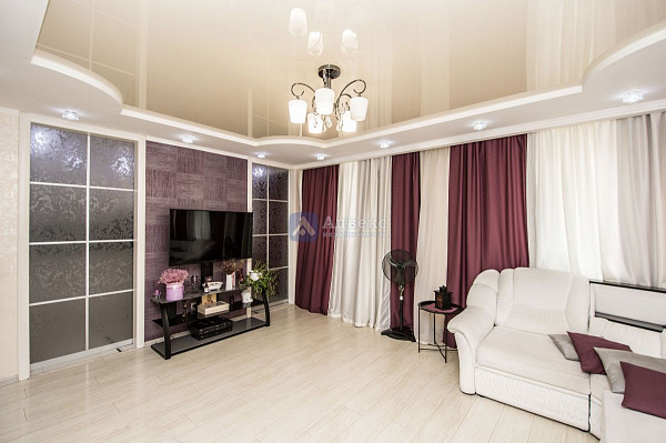 Квартира 3-комн., 83.4 м² Квартира 3-комн., 83.4 м²