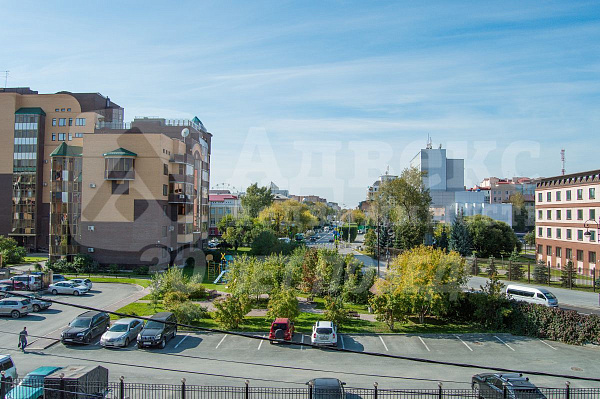 1-к квартира, 72 кв.м.