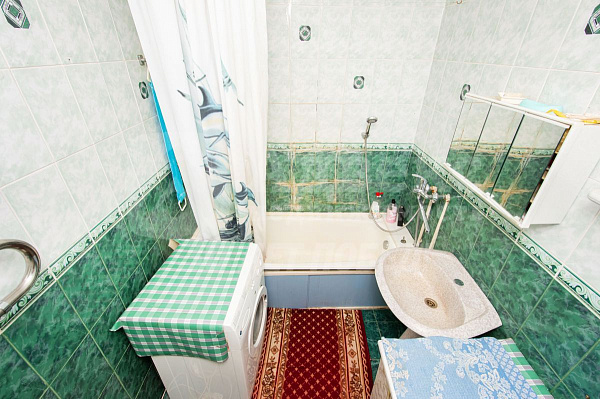 Квартира 2-комн., 74 м²