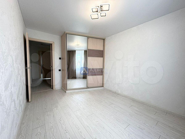Квартира 3-комн., 63.7 м² Квартира 3-комн., 63.7 м²