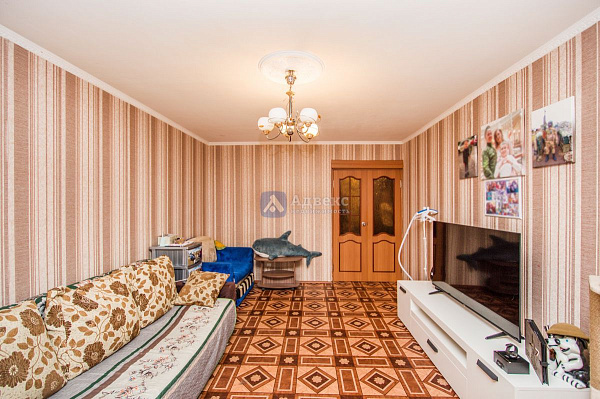 1-к квартира, 42 кв.м. 1-к квартира, 42 кв.м.