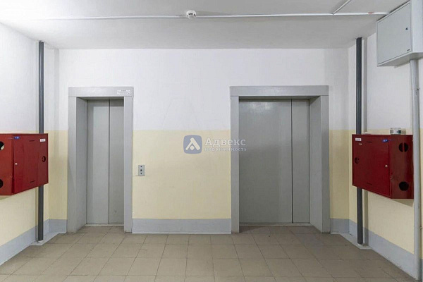 Квартира 1-комн., 42.2 м² Квартира 1-комн., 42.2 м²
