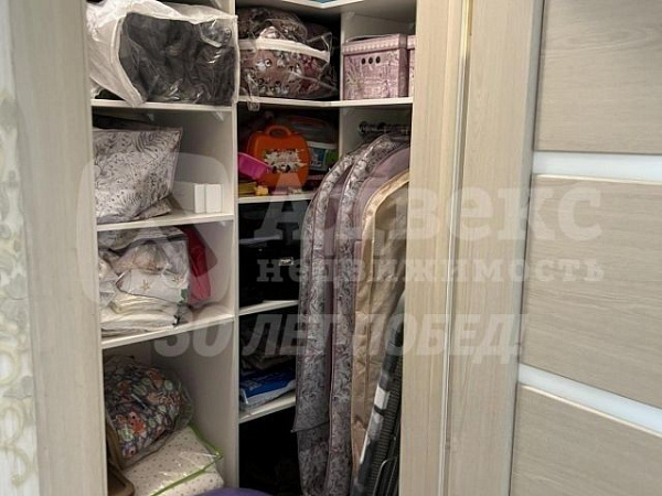 Квартира 2-комн., 81.7 м²