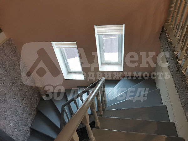 Коттедж 207 м²