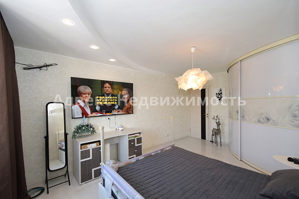 Квартира 2-комн., 66.4 м²