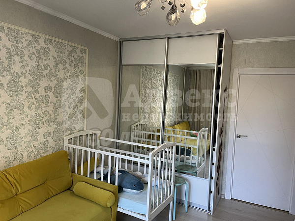 Квартира 3-комн., 65.2 м²