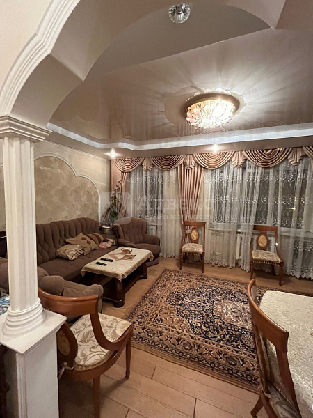Квартира 4-комн., 85 м² Квартира 4-комн., 85 м²