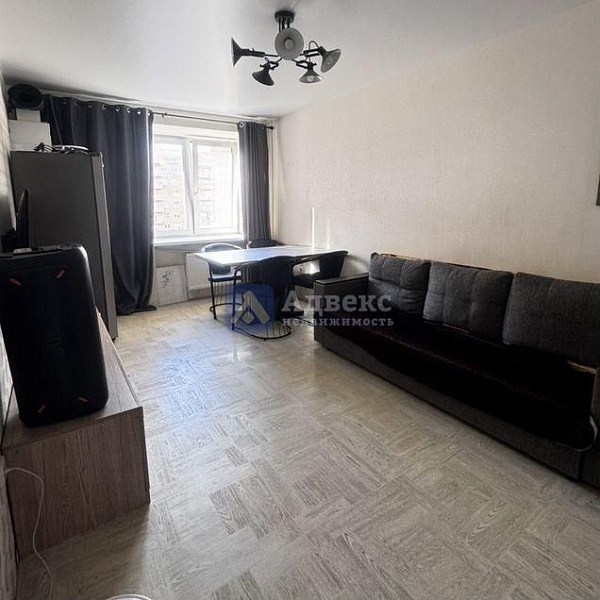 Квартира 3-комн., 57.3 м²