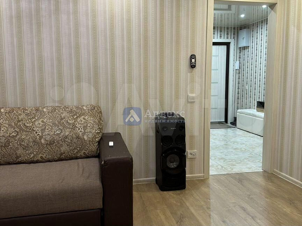 Квартира 3-комн., 90 м² Квартира 3-комн., 90 м²