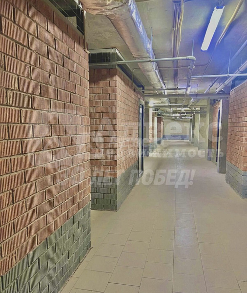 Склад 3.7 м²