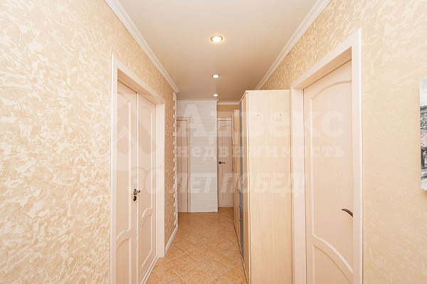 Квартира 3-комн., 61.9 м²