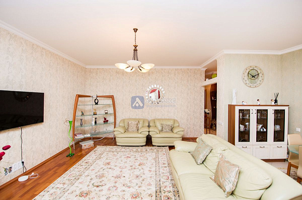Квартира 2-комн., 123.3 м² Квартира 2-комн., 123.3 м²