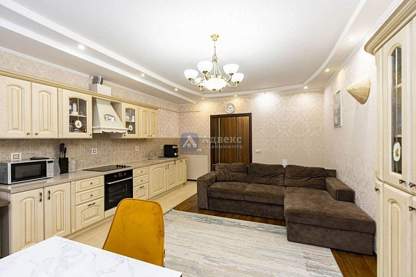 Квартира 3-комн., 103 м² Квартира 3-комн., 103 м²
