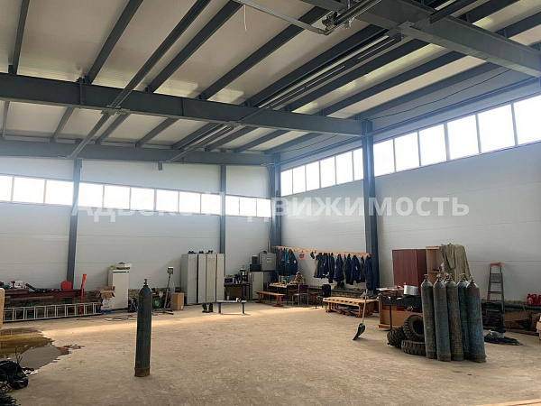 Склад 3258 м²