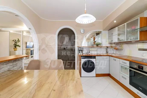 3-к квартира, 96 кв.м.