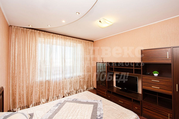 Квартира студия, 67.6 м²