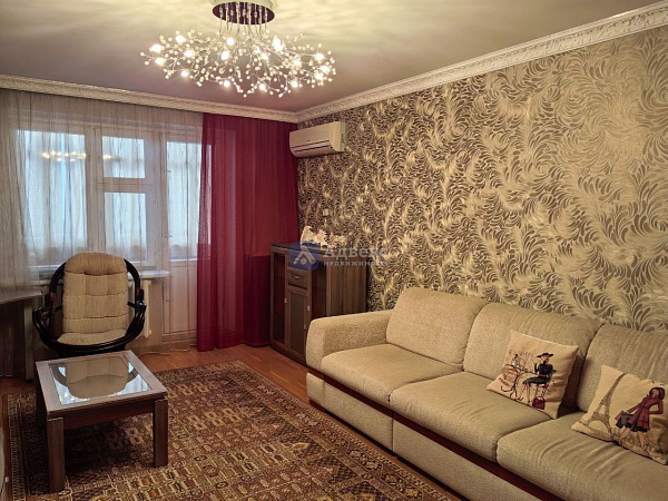 Квартира 2-комн., 67.2 м²