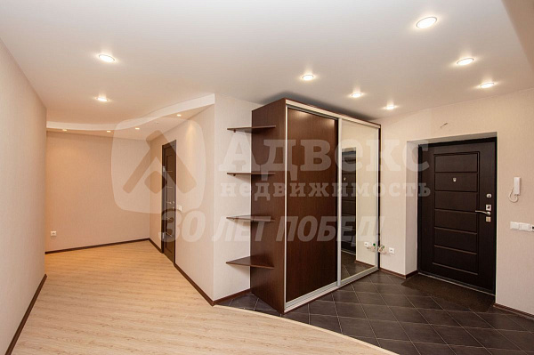 Квартира 2-комн., 93.4 м²