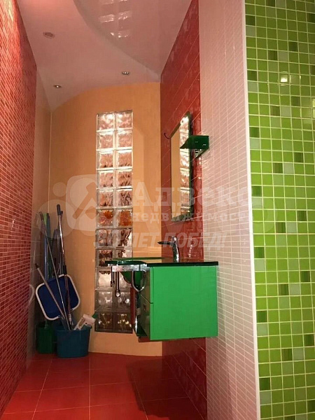 Квартира 3-комн., 95.9 м²
