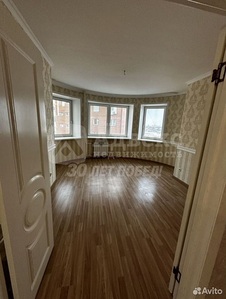 Квартира 4-комн., 121.6 м²